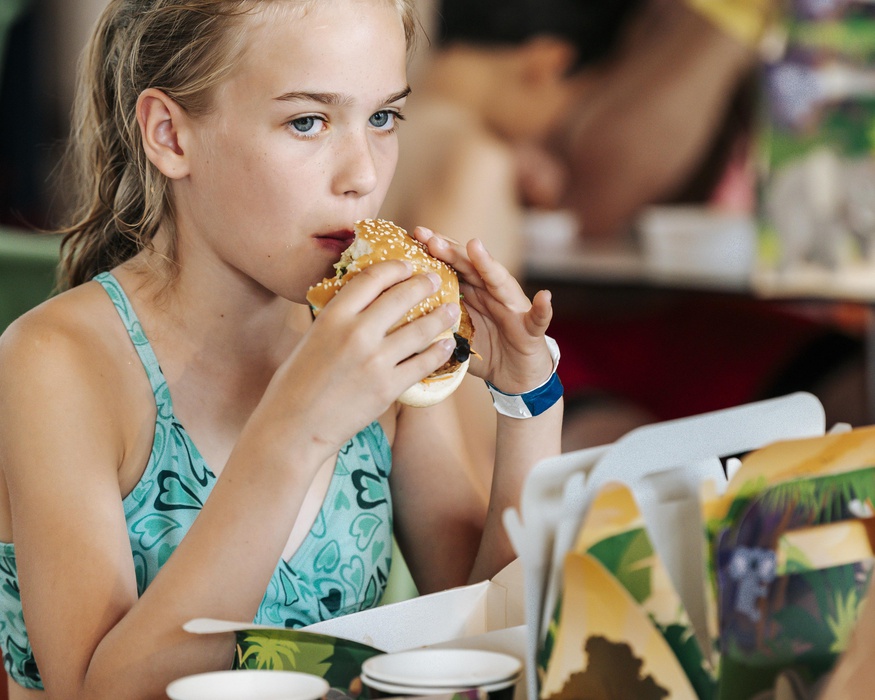 Kids +12 jaar en volwassenen: hamburgermenu