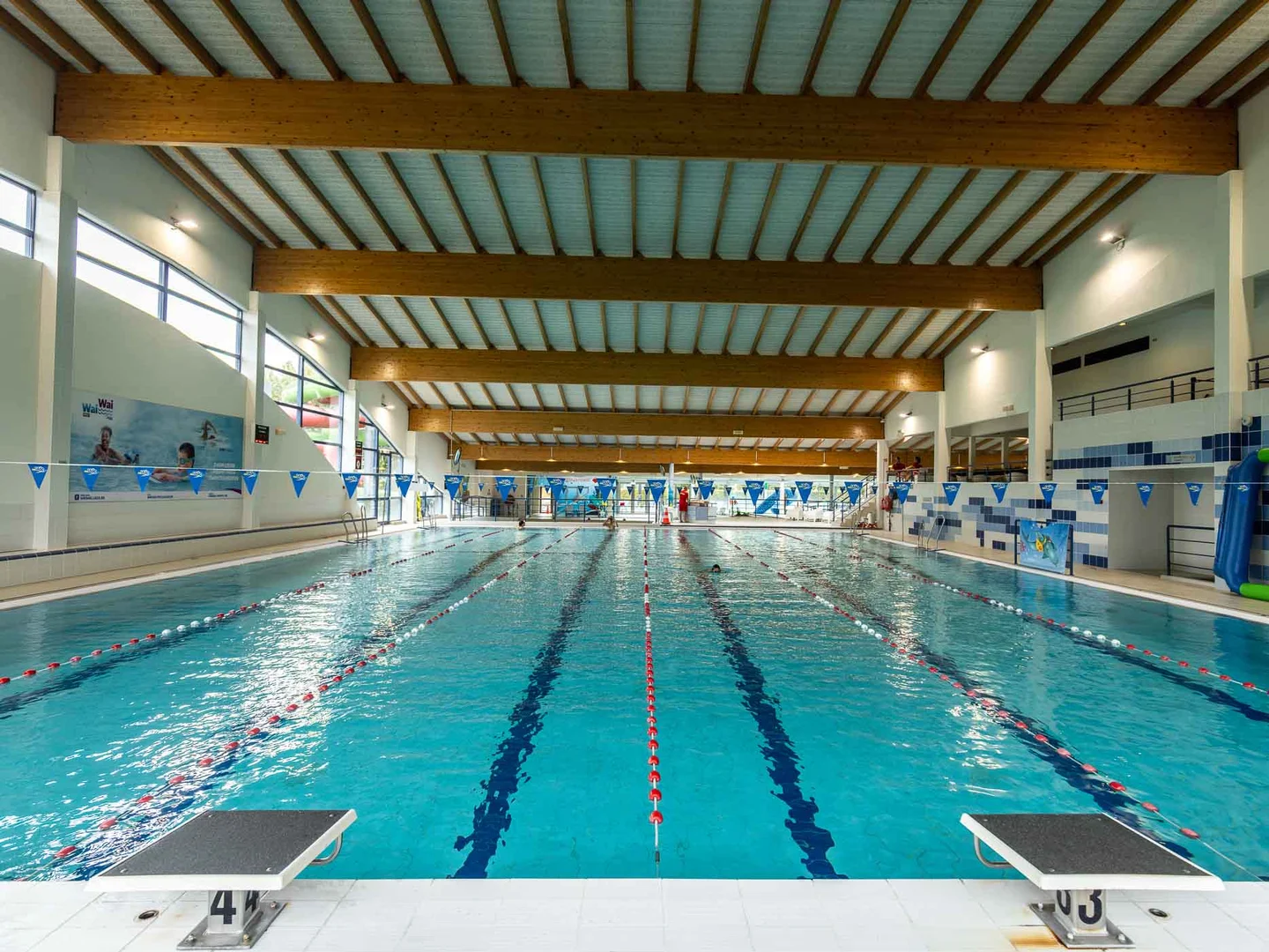 LAGO Pelt sportbad overview