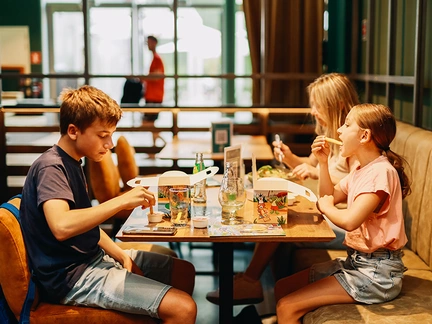 LAGO Gent gezin in bistro