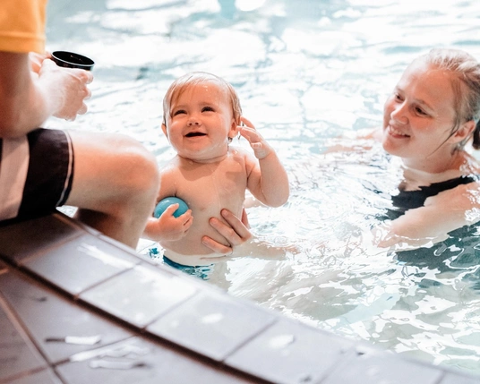 Lago Gent watergewenning Peuter en mama