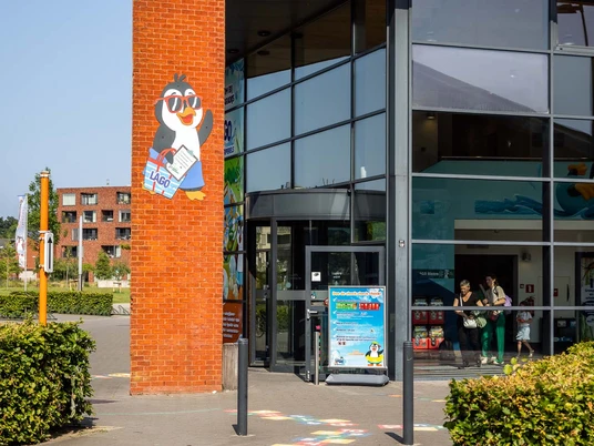 LAGO Lier_gebouw_ingang