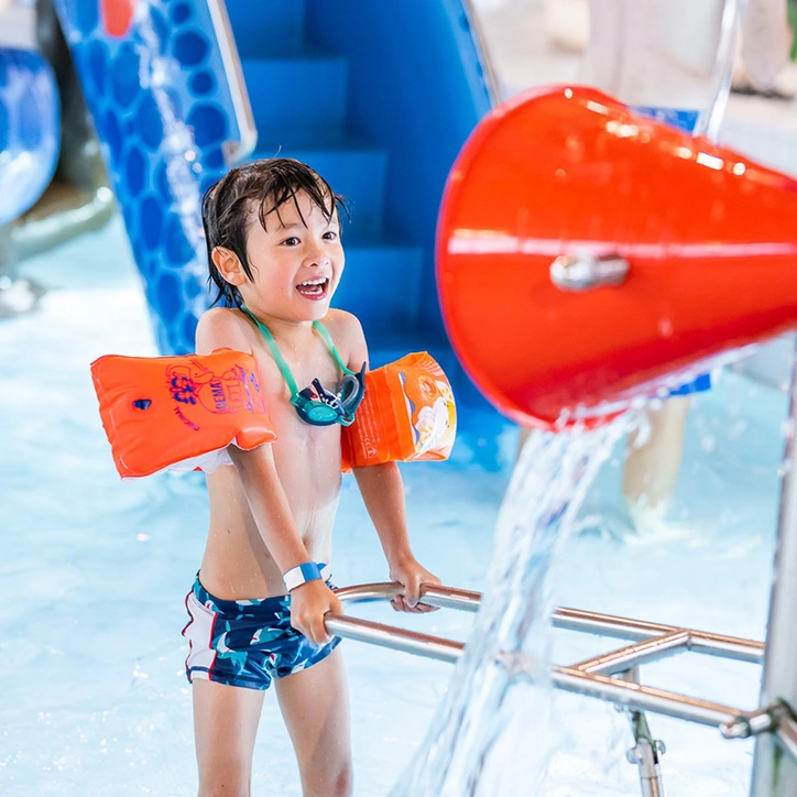 LAGO Gent jongen in kinderbad