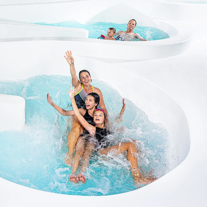 LAGO gezin in wildwaterbaan