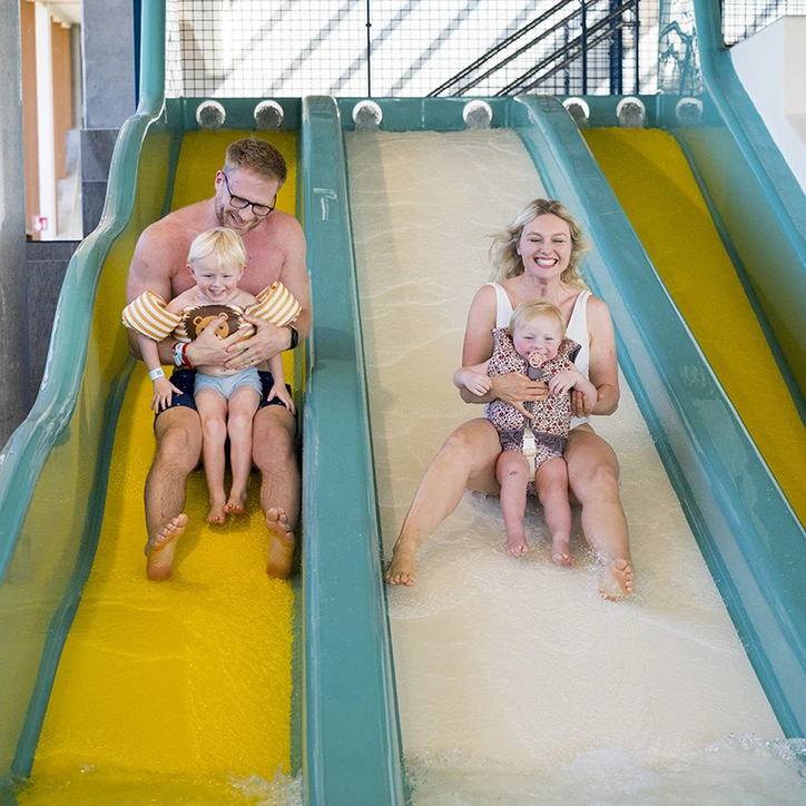 LAGO Bredene gezin op triple slide 